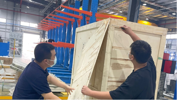 越南客戶現(xiàn)場(chǎng)裝機(jī)
